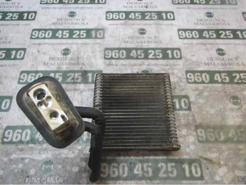 Recambio de evaporador aire acondicionado para ford fiesta (cb1) trend referencia OEM IAM 1666190  