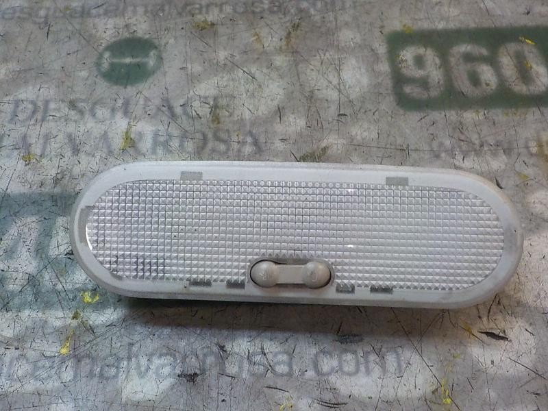 Recambio de piloto interior para dacia lodgy 1.5 dci diesel fap cat referencia OEM IAM 8200074362  