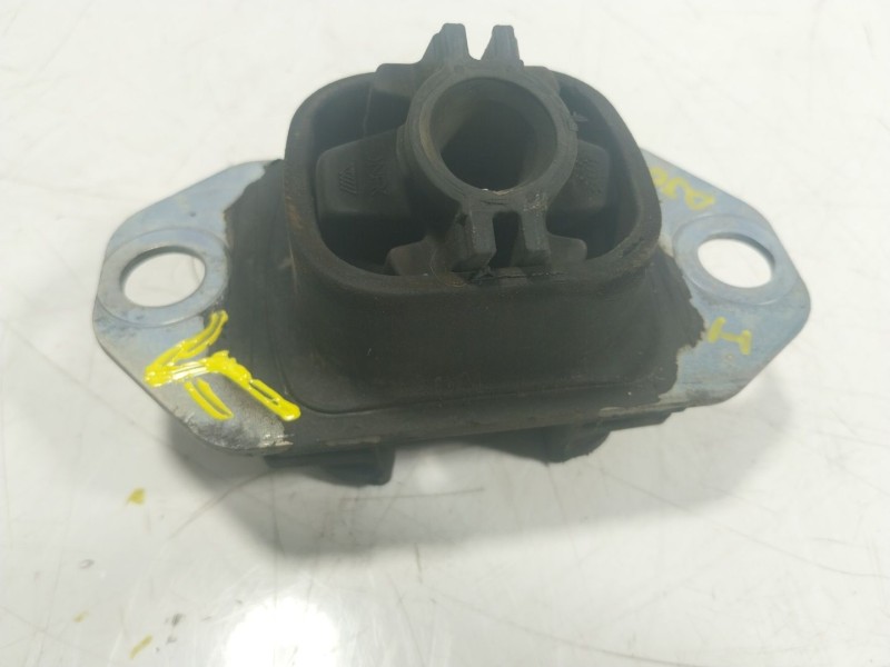 Recambio de soporte motor izquierdo para renault kangoo z.e. referencia OEM IAM   