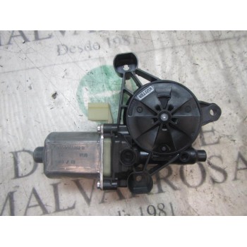 MOTOR ELEVALUNAS DELANTERO DERECHO 5Q0959802B 5Q0959802B 0130822716