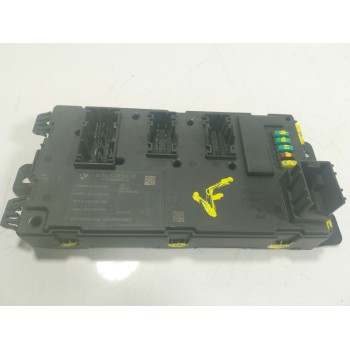 CAJA RELES / FUSIBLES 61359499001 932970401 