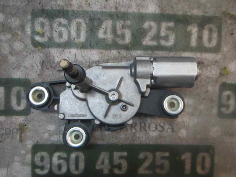 Recambio de motor limpia trasero para ford fiesta (cb1) trend referencia OEM IAM 1774291 0390201215 0390201215