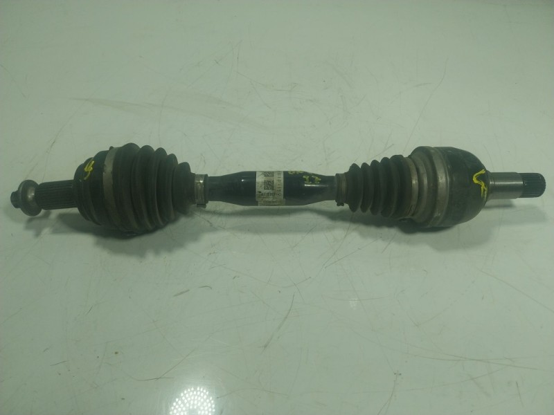 Recambio de transmision izquierda para mercedes-benz clase gla (x156) gla 180 (156.942) referencia OEM IAM A2463302301 A24633023