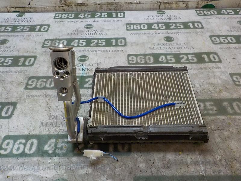 Recambio de evaporador aire acondicionado para citroën c-zero seduction referencia OEM IAM 1622716880  