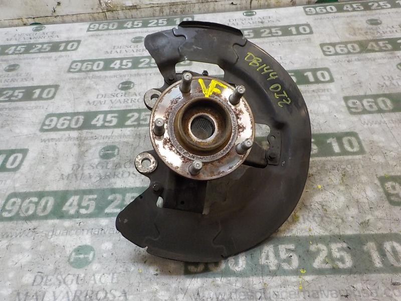 Recambio de mangueta delantera izquierda para volvo c70 cabriolet 2.4 cat referencia OEM IAM 30760282  