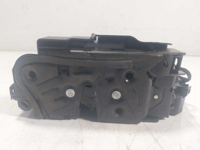 Recambio de cerradura puerta delantera derecha para seat ateca (kh7) fr go referencia OEM IAM 5TB837016C 5TB837016C 