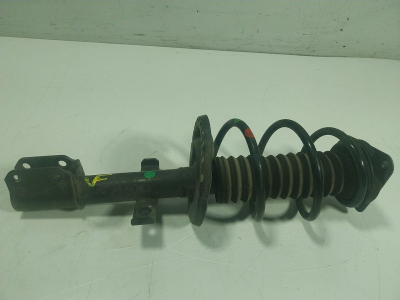 Recambio de amortiguador delantero izquierdo para renault zoe 68 kw referencia OEM IAM  543027411R 