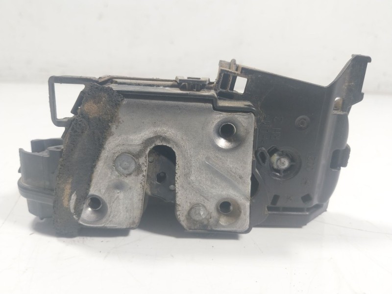 Recambio de cerradura puerta delantera derecha para smart forfour 1.0 cat referencia OEM IAM A4537205700 A4537205700 