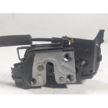 CERRADURA PUERTA TRASERA DERECHA 825029017R 