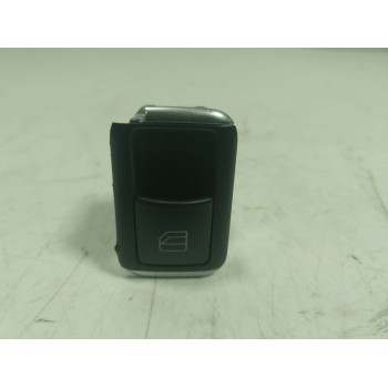 MANDO ELEVALUNAS TRASERO DERECHO 10075077 