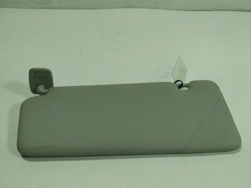 Recambio de parasol izquierdo para smart forfour ev eq 17.6 kwh referencia OEM IAM A4538104000  