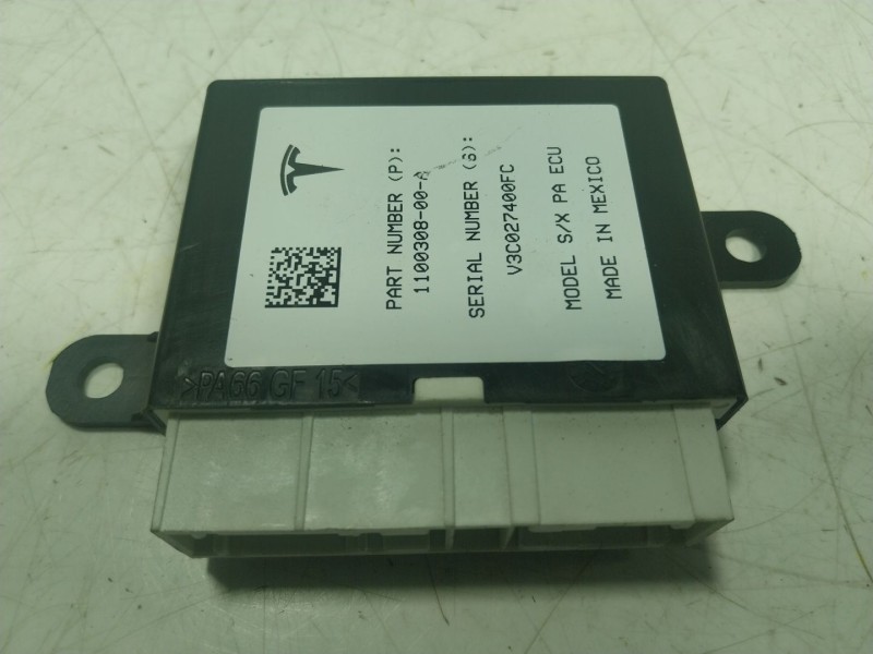 Recambio de modulo electronico para tesla model s p referencia OEM IAM 110030800A 110030800A 