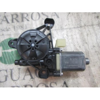MOTOR ELEVALUNAS DELANTERO IZQUIERDO 5Q0959801B 5Q0959801B 0130822717
