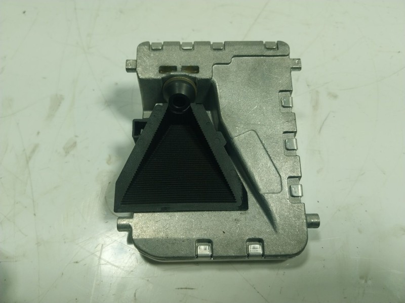 Recambio de modulo electronico para mercedes-benz clase gla (x156) gla 180 (156.942) referencia OEM IAM A0009007607 A0009007607 