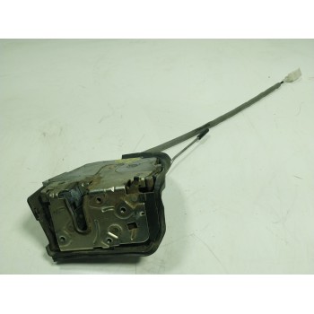 CERRADURA PUERTA TRASERA DERECHA 51228402602 84O2602 