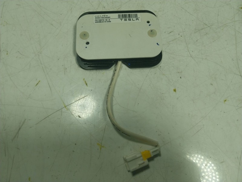 Recambio de modulo electronico para tesla model s p referencia OEM IAM 100577800B 100577800B 
