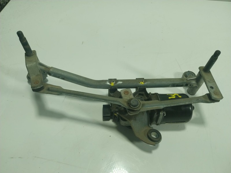 Recambio de motor limpia delantero para smart forfour 1.0 cat referencia OEM IAM A4538200040  