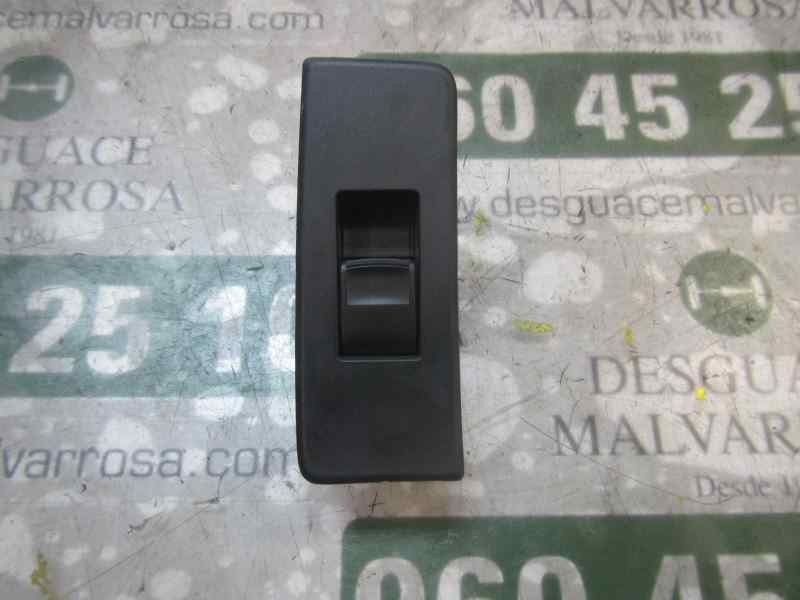Recambio de mando elevalunas trasero derecho para toyota verso 1.6 d-4d cat referencia OEM IAM 848100F030 848100F030 