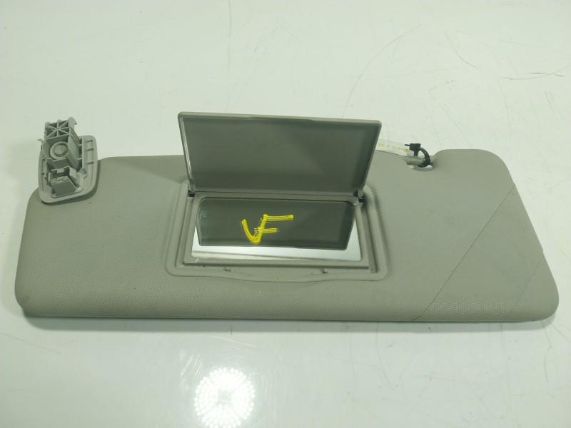 Recambio de parasol izquierdo para smart forfour 1.0 cat referencia OEM IAM A4538104100  