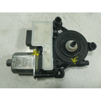 MOTOR ELEVALUNAS TRASERO IZQUIERDO 5Q0959407E 5Q0959407E 