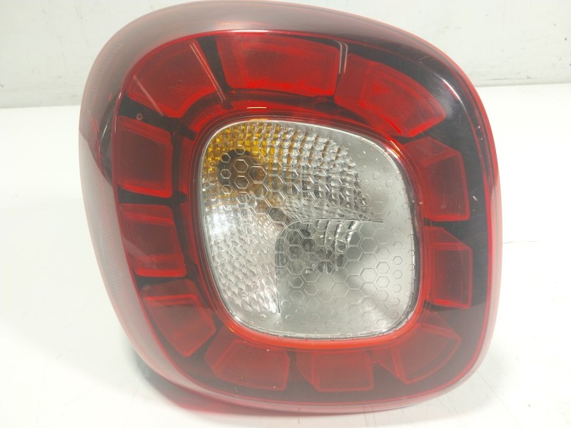 Recambio de piloto trasero izquierdo para smart forfour 1.0 cat referencia OEM IAM A4539062700 265555192R 