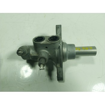 BOMBA FRENO A4534300001 SIN REFERENCIA 