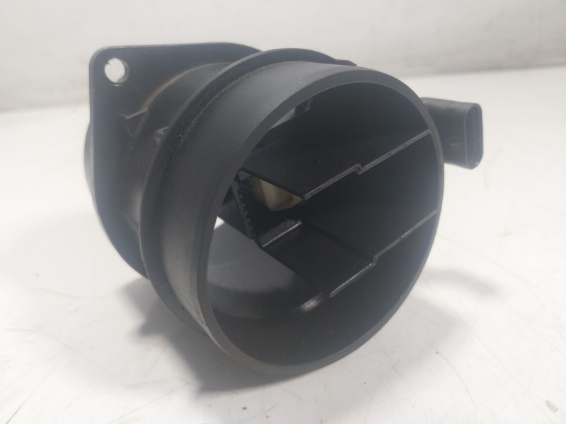 Recambio de caudalimetro para mercedes-benz clase c (w204) berlina 2.1 cdi cat referencia OEM IAM A6510900048 A6510900048 