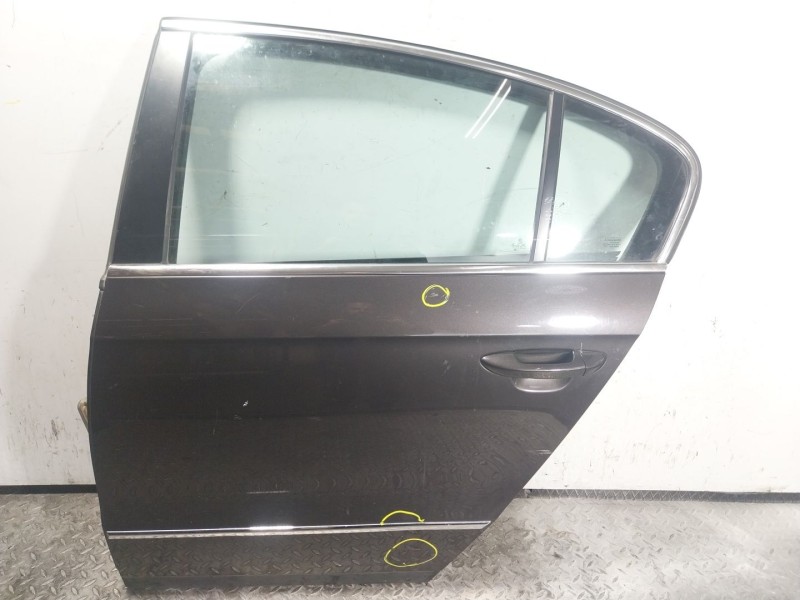 Recambio de puerta trasera izquierda para volkswagen passat b6 (3c2) 2.0 tdi referencia OEM IAM   