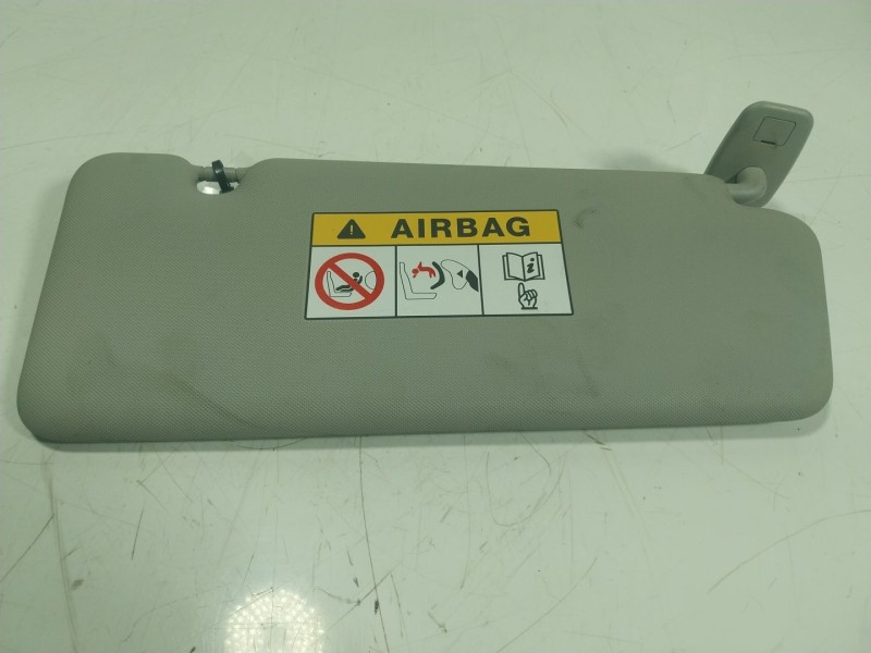 Recambio de parasol derecho para renault zoe 68 kw referencia OEM IAM   