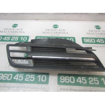 REJILLA PARAGOLPES DERECHA 