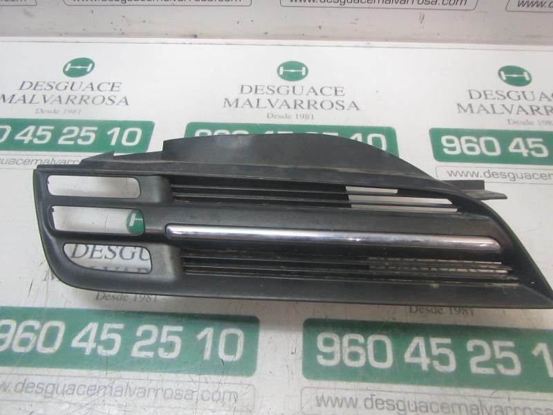 Recambio de rejilla paragolpes derecha para nissan micra (k12e) 1.2 cat referencia OEM IAM   