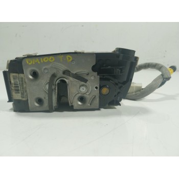 CERRADURA PUERTA TRASERA DERECHA A2047302835 A0997300635 