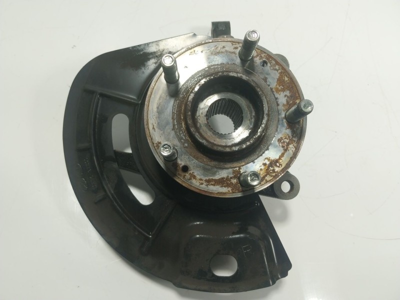 Recambio de mangueta delantera derecha para hyundai i40 i (vf) 1.7 crdi referencia OEM IAM 517163Z700  