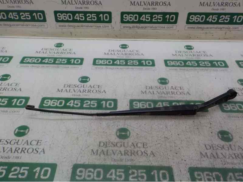 Recambio de brazo limpia delantero derecho para nissan nv 200 (m20) 1.5 dci cat referencia OEM IAM 28886JX31A  