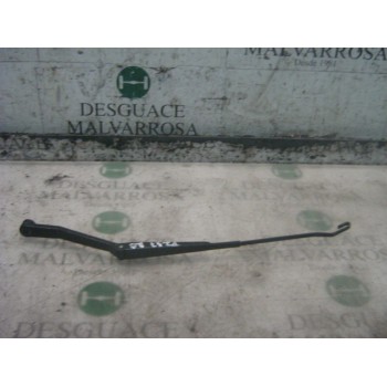 BRAZO LIMPIA DELANTERO DERECHO 