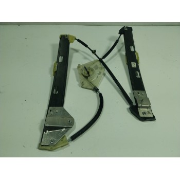 ELEVALUNAS DELANTERO DERECHO 82G837462 82G837462 