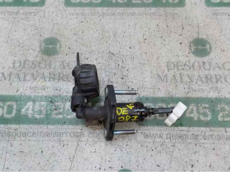 Recambio de bomba embrague para opel astra j lim. 2.0 16v cdti referencia OEM IAM 55579998  