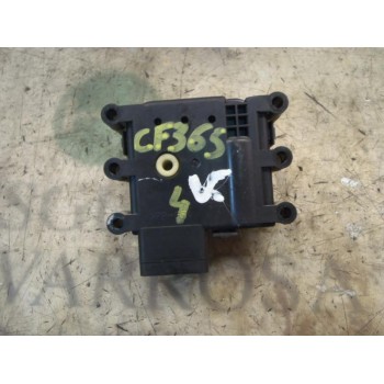 MOTOR APERTURA TRAMPILLAS CLIMATIZADOR GJ6E61A70 