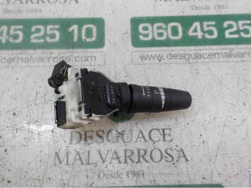 Recambio de mando limpia para nissan nv 200 (m20) 1.5 dci cat referencia OEM IAM 25260EM30E  