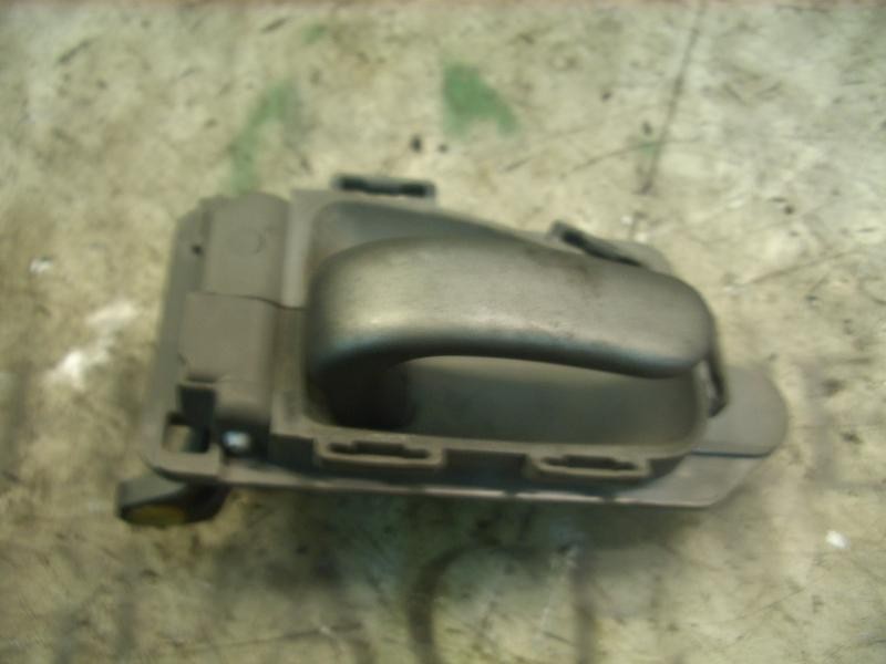 Recambio de maneta interior trasera izquierda para citroën xsara picasso 2.0 hdi exclusive referencia OEM IAM   