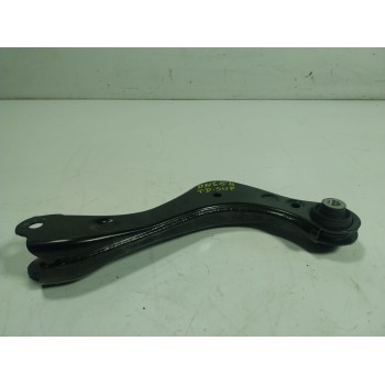 BRAZO SUSPENSION SUPERIOR TRASERO DERECHO 4877042050 