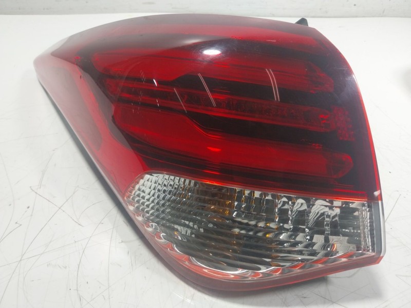 Recambio de piloto trasero izquierdo para hyundai i40 i (vf) 1.7 crdi referencia OEM IAM 924103Z600 924013Z6 