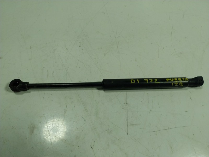 Recambio de retenedor puerta para renault twizy life referencia OEM IAM 804623943R  