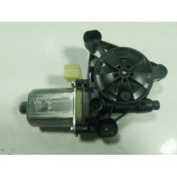 MOTOR ELEVALUNAS DELANTERO DERECHO 8W0959802 8W0959802 