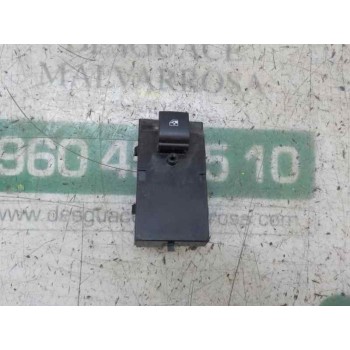 MANDO ELEVALUNAS DELANTERO DERECHO 13301886 13301886 