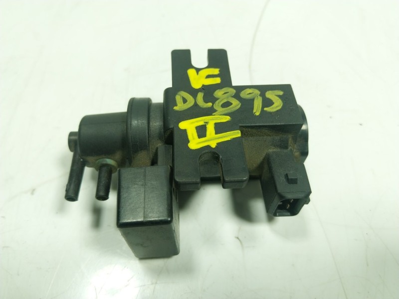 Recambio de valvula aire adicional para bmw x5 (e53) 3.0 turbodiesel cat referencia OEM IAM 11747796634 7796634 