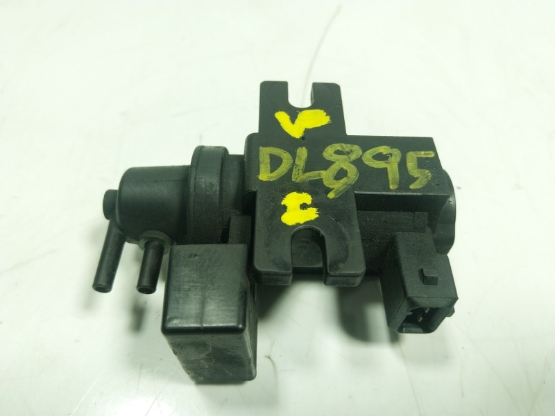 Recambio de valvula aire adicional para bmw x5 (e53) 3.0 turbodiesel cat referencia OEM IAM 11747796634 7796634 