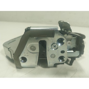 CERRADURA PUERTA TRASERA DERECHA 6905048060 3J2503 