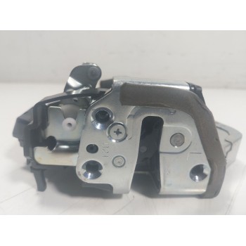 CERRADURA PUERTA TRASERA IZQUIERDA 6906048060 3J2509 