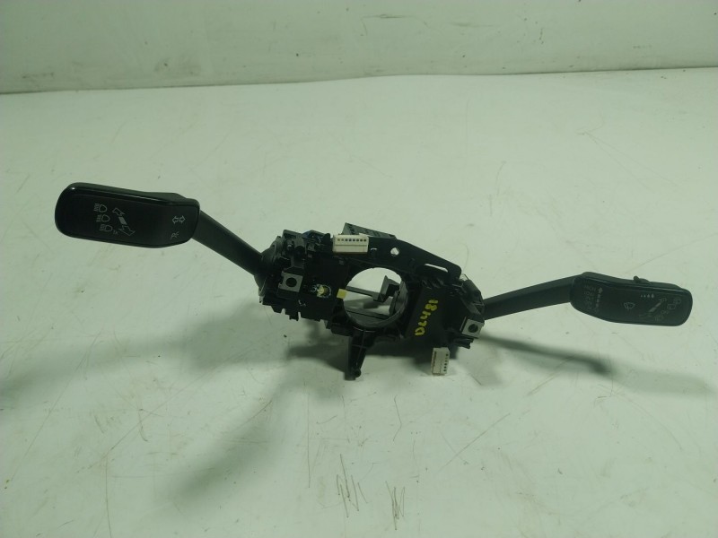 Recambio de mando intermitentes para cupra leon sportstourer (kl8) 1.4 tsi phev referencia OEM IAM 5Q1953507GAIGI 5Q1953507 